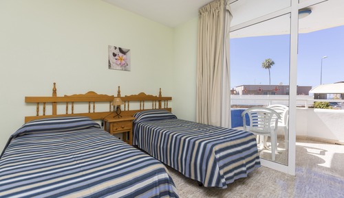 Estudio económico (1 adulto + 1 niño)