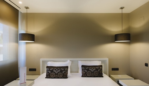 Habitación superior con 1 cama doble o 2 individuales (3 Adults)