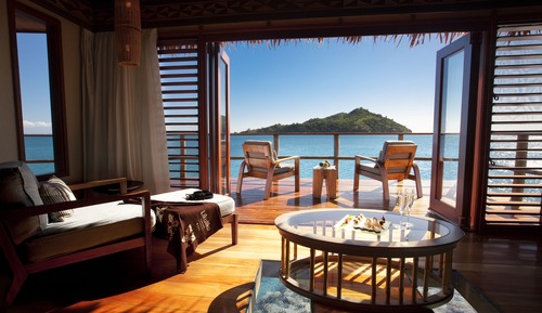 Bungalow, frente a la playa