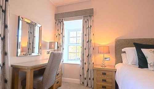 Suite Deluxe, baño privado ( Bamburgh)