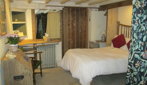 Habitación doble, baño privado (Small - Calfpen)