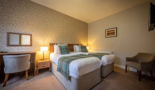 Habitación con 2 camas individuales, 2 camas individuales, vistas a la bahía (In Uig Lodge)