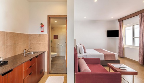 Valley View Indulge room With Sit Out