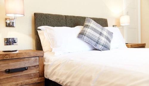 Habitación estándar doble, baño privado (E)