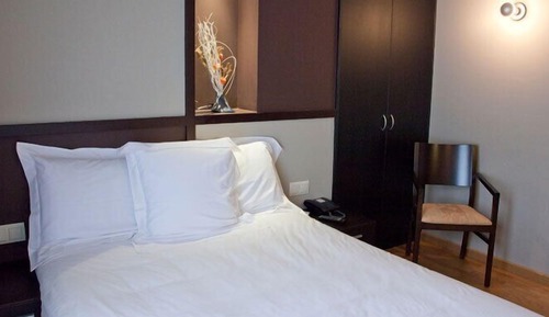 Habitación doble (2 adultos + 1 niño)