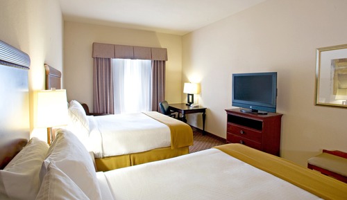 Habitación estándar, 2 camas de matrimonio, ducha adaptada (Communications Accessible)