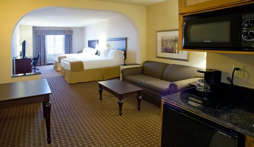 Suite, 2 camas de matrimonio (Additional Living Area)