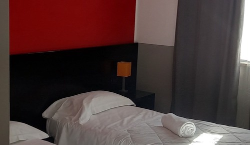 Habitación estándar con 2 camas individuales