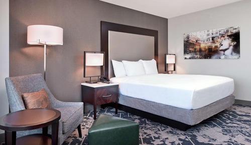 Habitación, 1 cama de matrimonio grande (Stadium View)