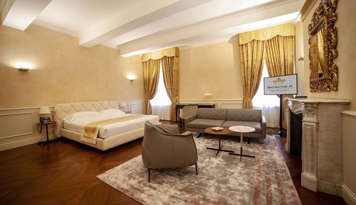 Suite estudio clásica