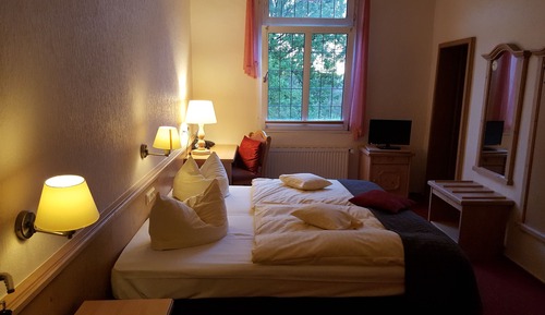 Habitación tradicional con 1 cama doble o 2 individuales, 1 cama doble, no fumadores