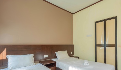 Habitación con 2 camas individuales