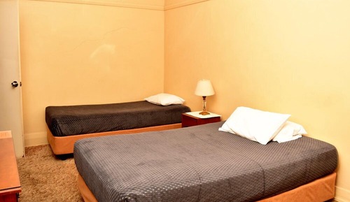 Habitación triple familiar, baño privado