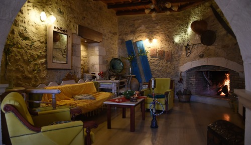 Villa, vistas a la colina