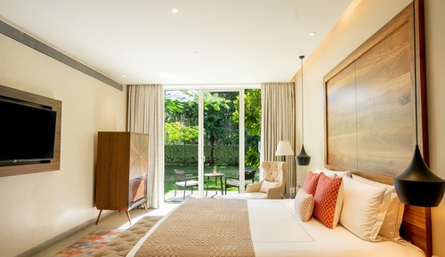 Habitación Deluxe, 1 cama de matrimonio grande (With Garden And Sit-Out)