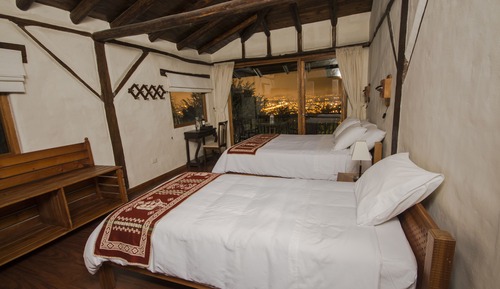 Habitación triple panorámica, balcón (1)