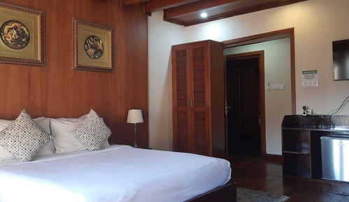 Habitación Deluxe doble, 1 cama de matrimonio grande, no fumadores, vistas a la montaña