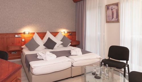 Habitación Confort doble, baño privado