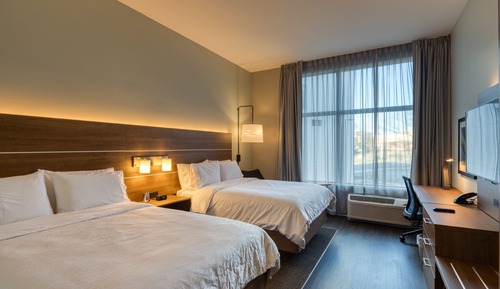 Habitación estándar, 2 camas de matrimonio (Communications)