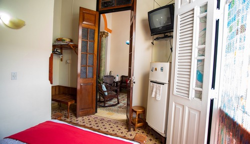 Habitación básica doble, 1 cama de matrimonio, no fumadores, vistas a la ciudad