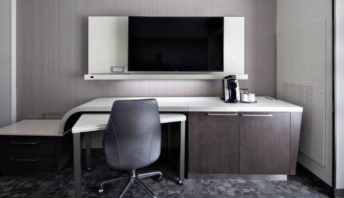 Habitación, 1 cama de matrimonio grande con sofá cama (Mobility Accessible, Tub)