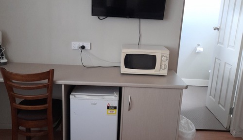 Habitación económica, varias camas