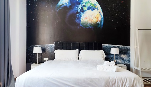 Habitación doble superior, 1 cama de matrimonio grande, vistas a la ciudad