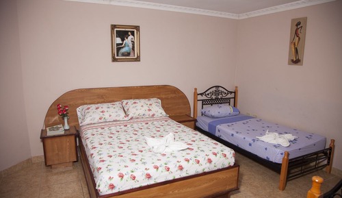 Habitación superior, varias camas, no fumadores