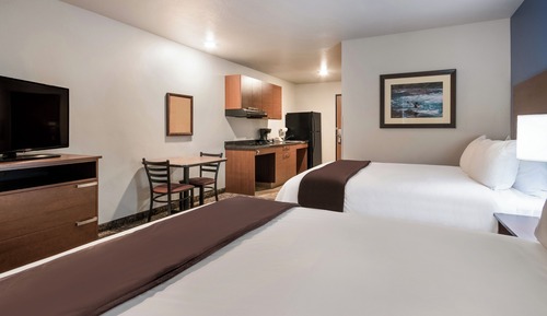 Habitación, 2 camas de matrimonio, accesible para personas con discapacidad (Mobility)