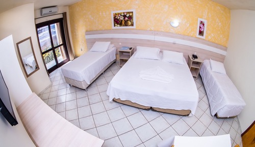 Superior Quadruplo Com Ar Condicionado