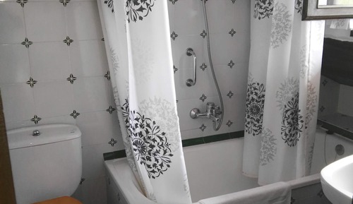 Standard Double Room, Private Bathroom (7)