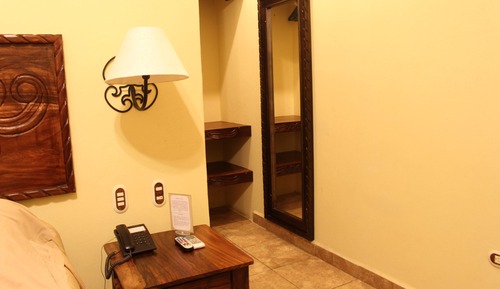 Habitación tradicional, 1 cama de matrimonio, vistas al jardín