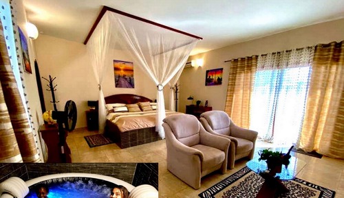 Habitación Deluxe, 1 cama de matrimonio grande, no fumadores, vistas a la piscina