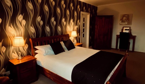 Habitación con 1 cama doble o 2 individuales