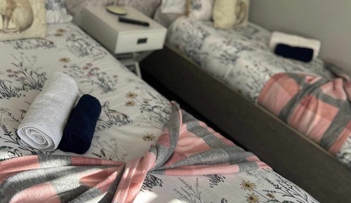 Chalet, baño privado, vistas al jardín (The Hare Room)