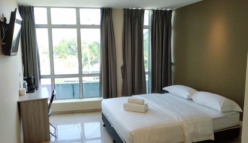 Habitación superior, 1 cama de matrimonio (Queen)