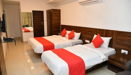 Suite estudio estándar, 1 cama de matrimonio, fumadores, vistas al río