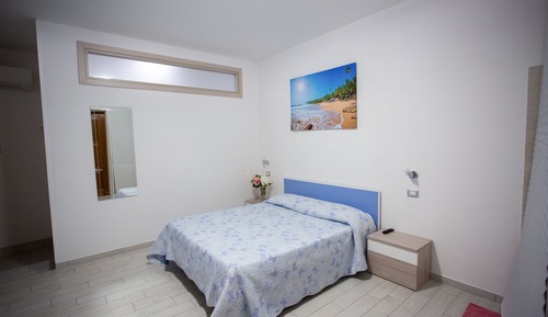 Apartamento estándar, baño privado, vistas a la ciudad (POLIFEMO	)