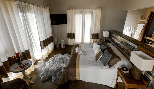 Suite exclusiva, 1 cama de matrimonio grande con sofá cama, no fumadores, vistas al jardín