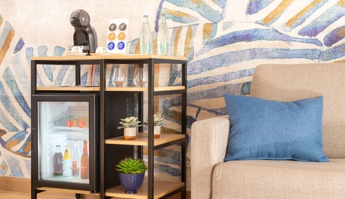 Suite, vistas a la piscina (2 adultos)