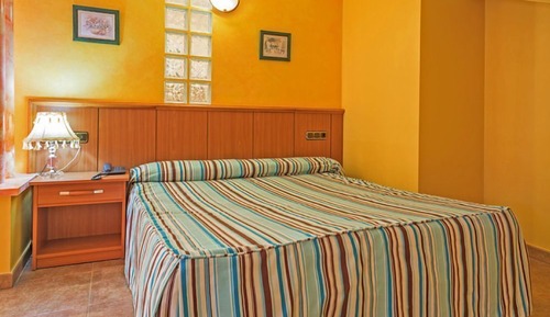 Habitación doble, 1 cama de matrimonio, no fumadores, vistas a la ciudad