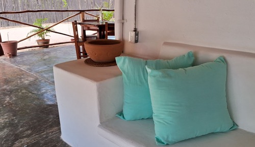 Habitación básica, 1 cama doble, baño privado