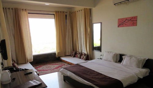 Habitación superior, 1 cama doble, no fumadores