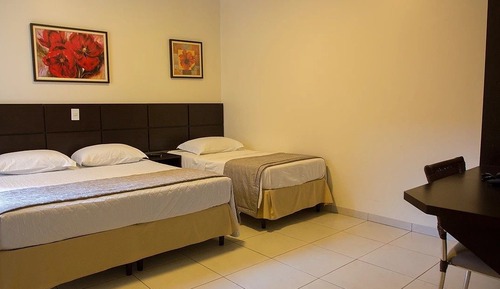 Habitación triple, varias camas, no fumadores