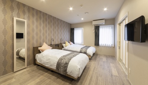 Habitación con 2 camas individuales, accesible para personas con discapacidad (Disability Access)