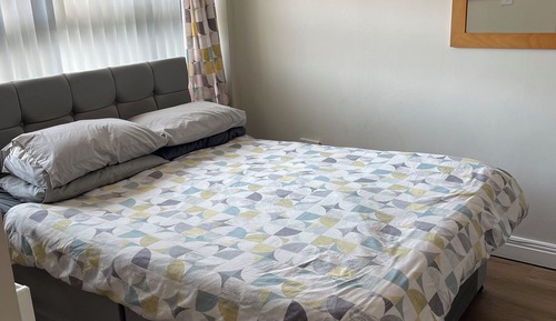 Habitación básica doble, 1 cama doble, no fumadores, baño privado