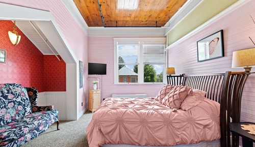 Habitación de diseño, 1 cama de matrimonio, no fumadores, vistas a la ciudad (210)