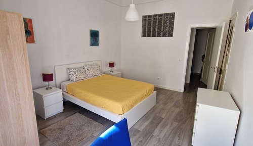 City Apartment, Balcony