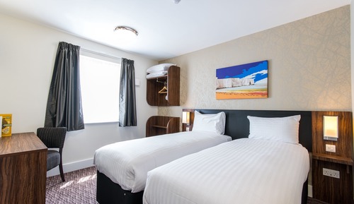 Habitación con 1 cama doble o 2 individuales