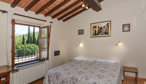 Habitación económica con 1 cama doble o 2 individuales, en edificio anexo